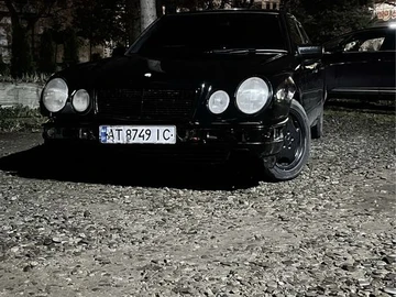 Авто Mercedes 220 1999 № 8376367