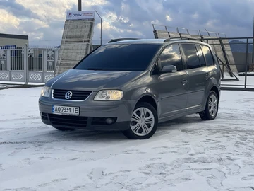 Авто Volkswagen Touran 2003 № 8376624