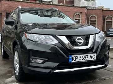Авто Nissan Rogue 2018 № 8376633