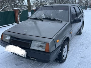 Авто ВАЗ 2109 1992 № 8376641