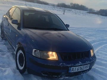 Авто Volkswagen Passat Sedan 1999 № 8376651