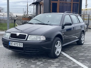 Авто Skoda Octavia 2002 № 8376789