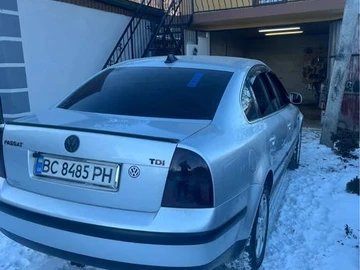 Авто Volkswagen Passat Sedan 2001 № 8376951