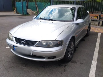 Авто Opel Vectra 2000 № 8376957