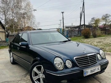 Авто Mercedes 220 2000 № 8376959