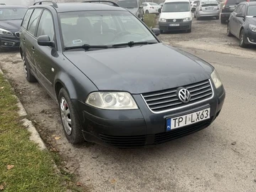 Авто Volkswagen Passat Variant 2004 № 8377078