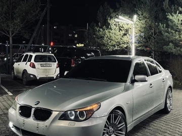 Авто BMW 5 Серия 2004 № 8377178