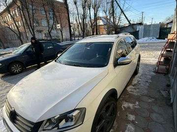 Авто Volkswagen Passat Variant 2014 № 8377181