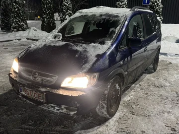 Авто Opel Zafira 2002 № 8377270