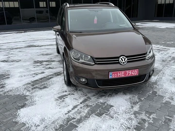 Авто Volkswagen Touran 2014 № 8377358