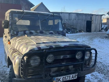 Авто УАЗ 2315 1990 № 8377488