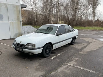 Авто Opel Omega 1988 № 8377512