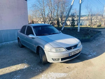 Авто Opel Vectra 2000 № 8378398