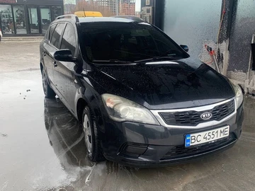 Авто KIA Cee X27 D 2011 № 8378640