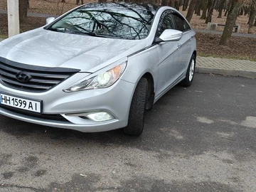 Авто Hyundai Sonata 2013 № 8378728