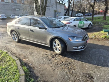 Авто Volkswagen Passat Sedan 2012 № 8378960