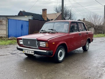Авто ВАЗ 2107 1990 № 8378988