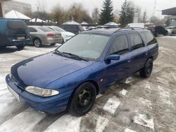 Авто Ford Mondeo 1994 № 8379168