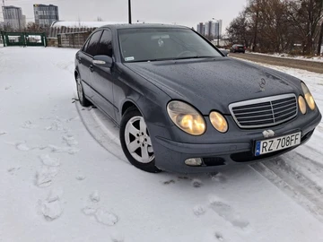 Авто Mercedes 220 2003 № 8379181