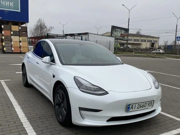 Авто Tesla Model 3 2019 № 8379192