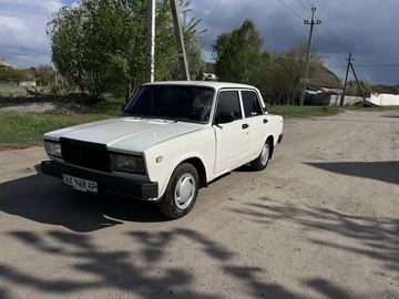Авто ВАЗ 2107 1991 № 8379196