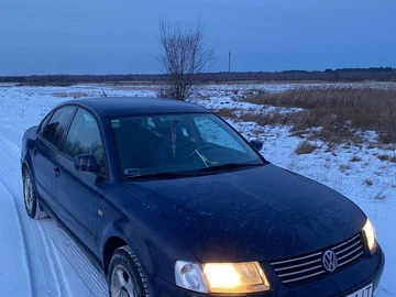 Авто Volkswagen Passat Sedan 1998 № 8379204