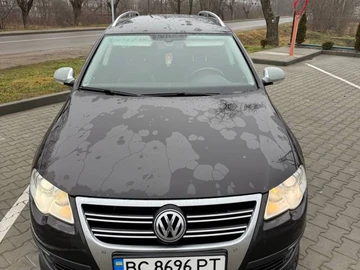 Авто Volkswagen Passat Variant 2010 № 8380179