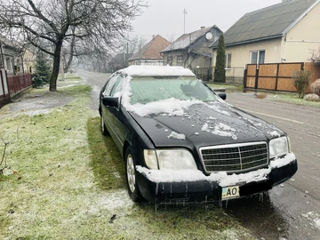 Авто Mercedes 280 1993 № 8380189