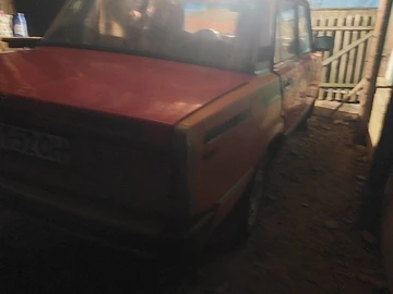 Авто ВАЗ 2105 1992 № 8380325
