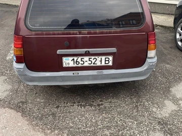 Авто Opel Kadett 1990 № 8380344