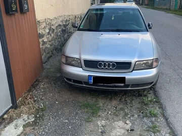 Авто Audi A4 1998 № 8380571