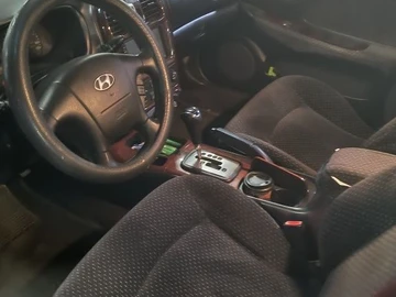 Авто Hyundai Sonata 2004 № 8380667
