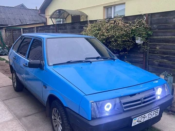 Авто ВАЗ 2109 1992 № 8380725