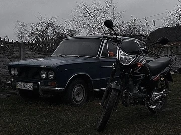 Авто ВАЗ 2103 1973 № 8380770