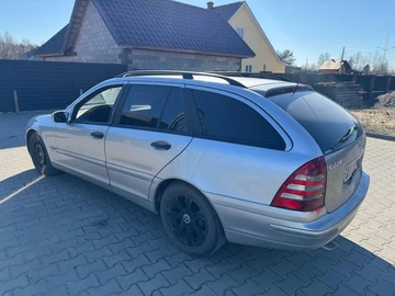 Авто Mercedes 220 2003 № 8380771