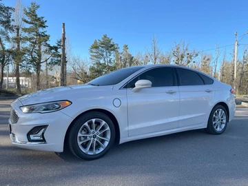 Авто Ford Fusion Usa  2019 № 8380829