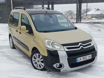Авто Citroen Berlingo 2009 № 8381041