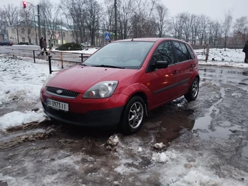Авто Ford Fiesta 2007 № 8381108