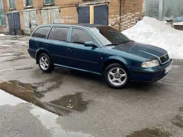 Авто Skoda Octavia 1999 № 8381140