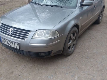 Авто Volkswagen Passat Sedan 2003 № 8381226