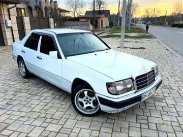 Авто Mercedes W124 1986 № 8381489