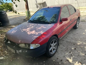 Авто Ford Mondeo 1994 № 8381579