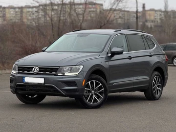 Авто Volkswagen Tiguan 2021 № 8381697