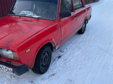 Авто ВАЗ 2107 1983 № 8381717