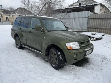 Авто Mitsubishi Pajero 2004 № 8381910