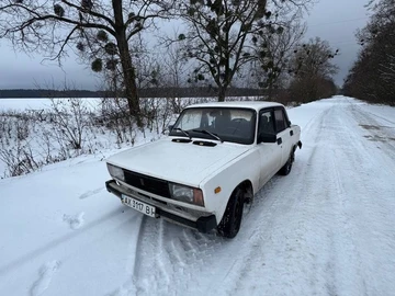 Авто ВАЗ 2105 1986 № 8381921