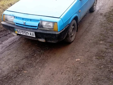 Авто ВАЗ 2109 1989 № 8381953