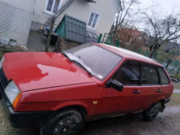 Авто ВАЗ 2109 1992 № 8382184