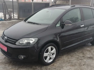Авто Volkswagen Golf Plus 2010 № 8382190