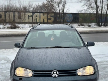 Авто Volkswagen Golf 2002 № 8382380